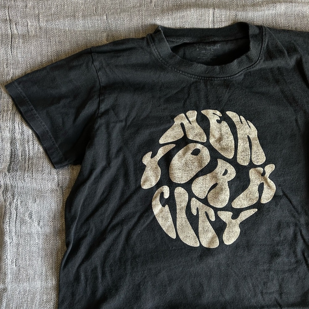 Brandy Melville Graphic T-Shirt